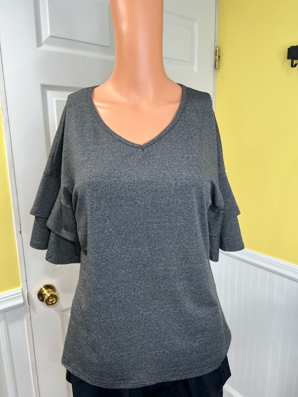 Women's Charcoal Gray V-Neck Top - Relaxed Sleeve